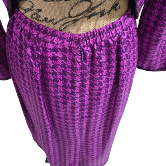 Adrianna Papell Elegant Purple Houndstooth 100% Silk Vintage Skirt Suit 10 P PET - Picture 6 of 12